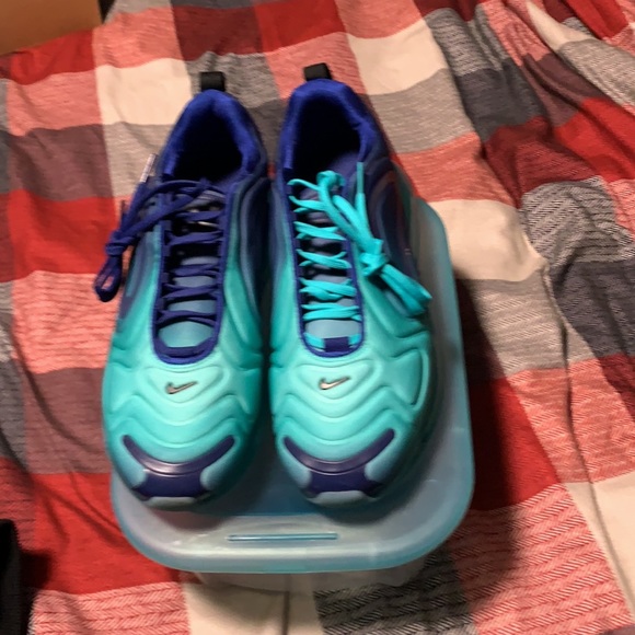 Nike air max 720 - Picture 2 of 3